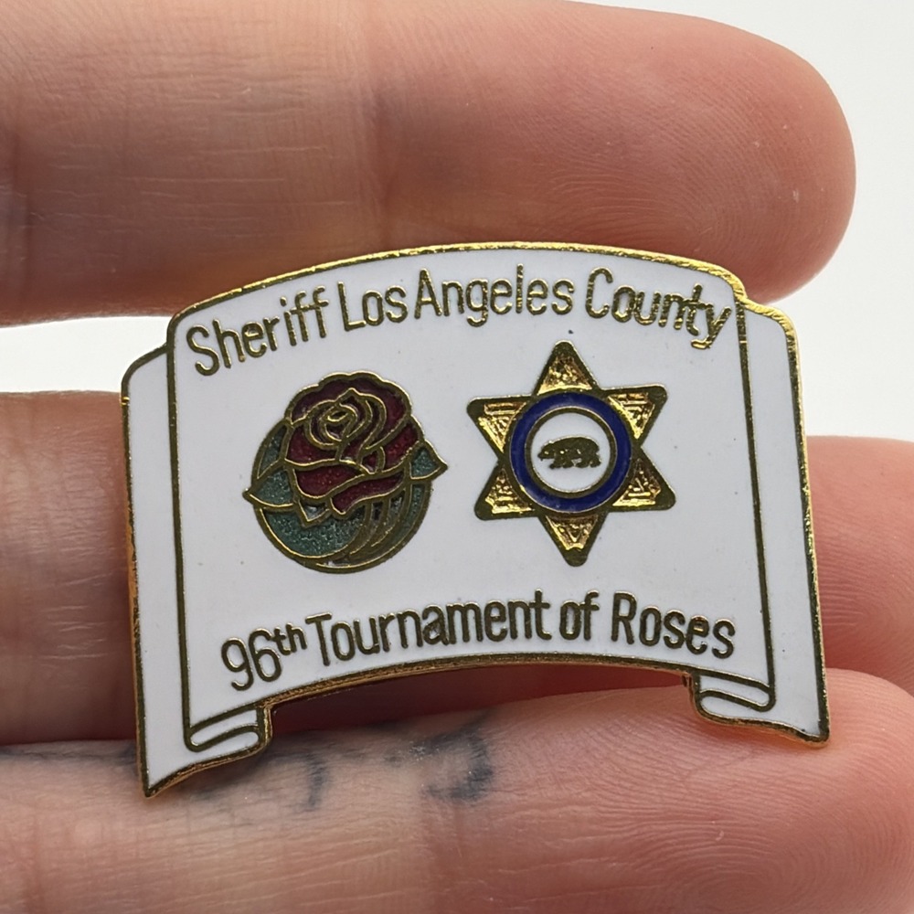 1985 Tournament Of Roses Sheriff Los Angeles County Lapel Hat Pin